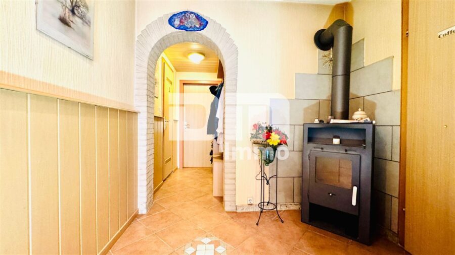 (R)eserviert!Charmanter Wohntraum mit Tradition und Weitblick - EG Flur / Diele Kamin